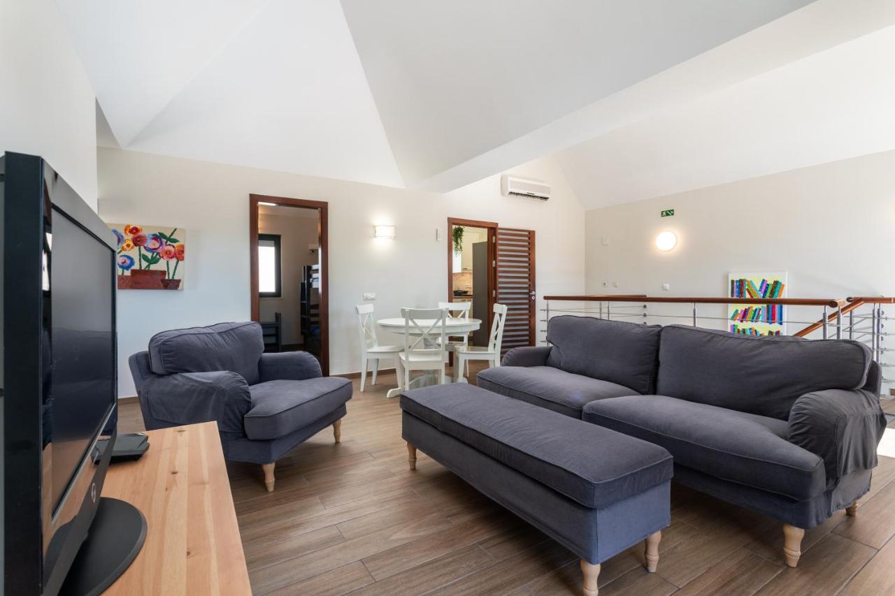 Holiday House In Elite Residential Area Of Фару Екстер'єр фото