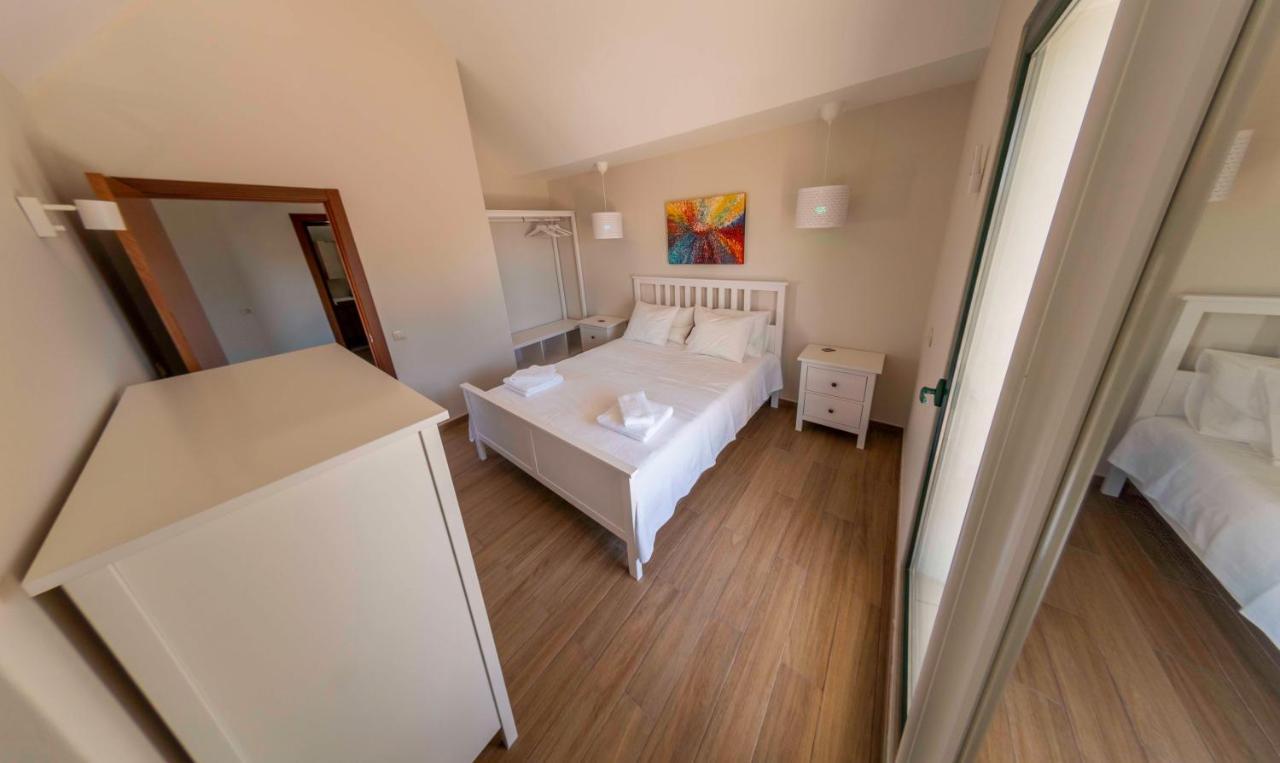 Holiday House In Elite Residential Area Of Фару Екстер'єр фото