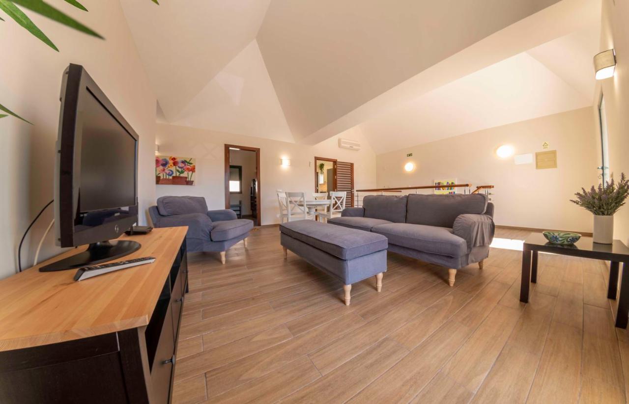Holiday House In Elite Residential Area Of Фару Екстер'єр фото